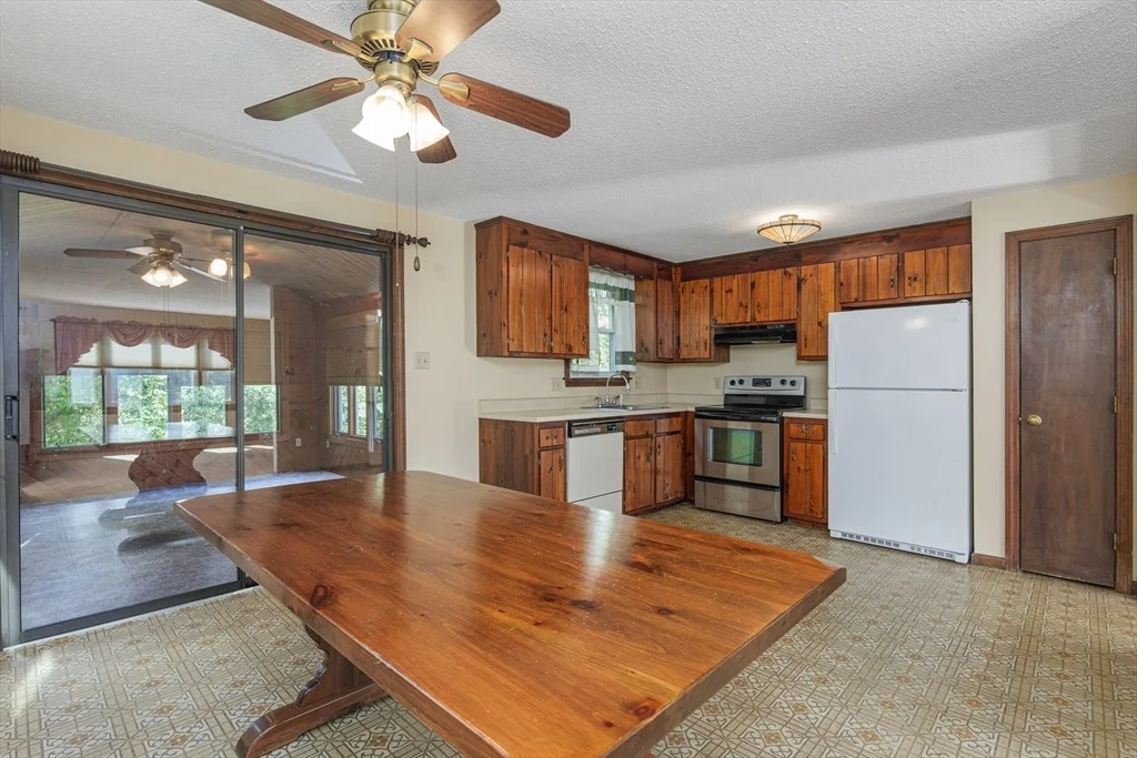 Photo of 131 Bridle Path Ln