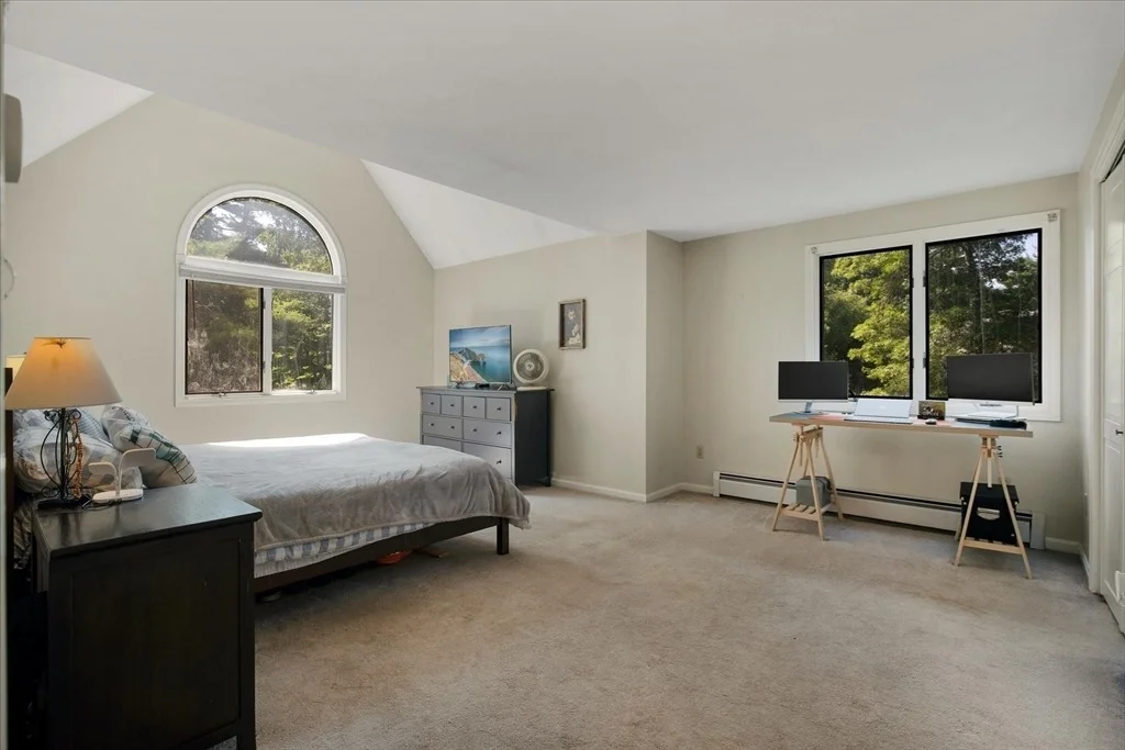 Photo of 20 Ortolani Cir