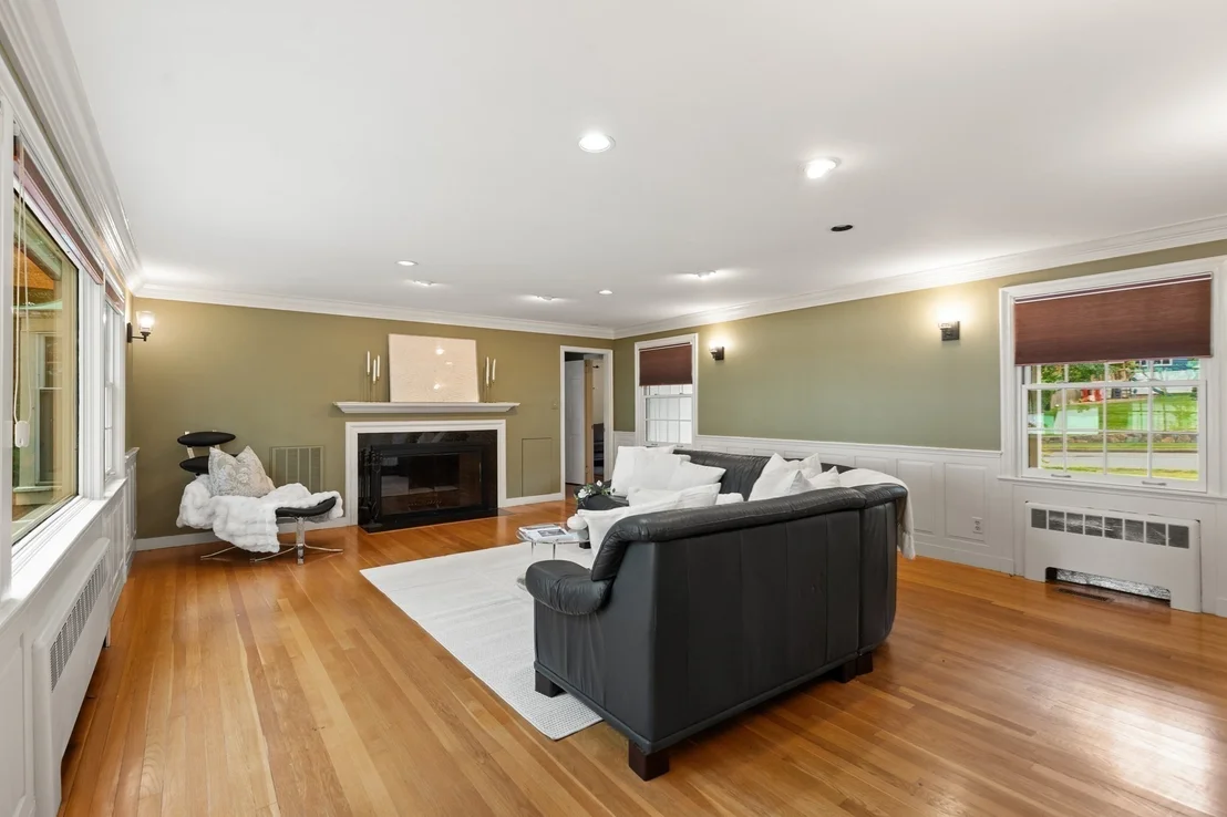 Photo of 48 Locksley Rd