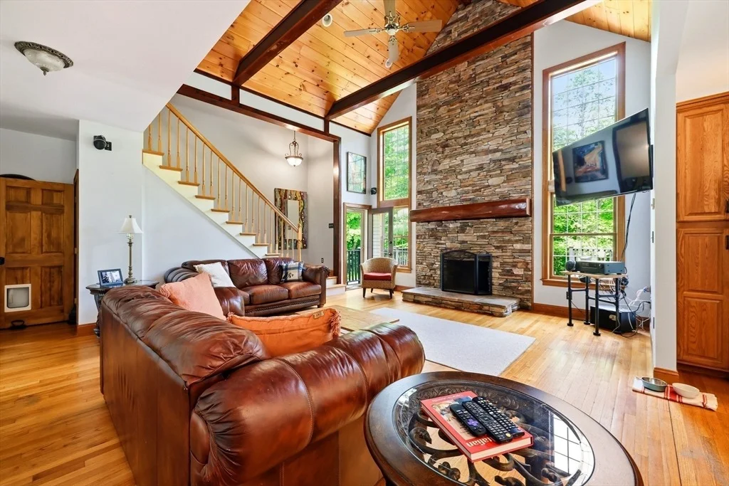 Photo of 344 Beech Hill Rd
