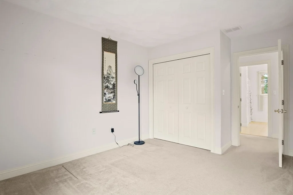 Photo of 8 Old Farm Rd
