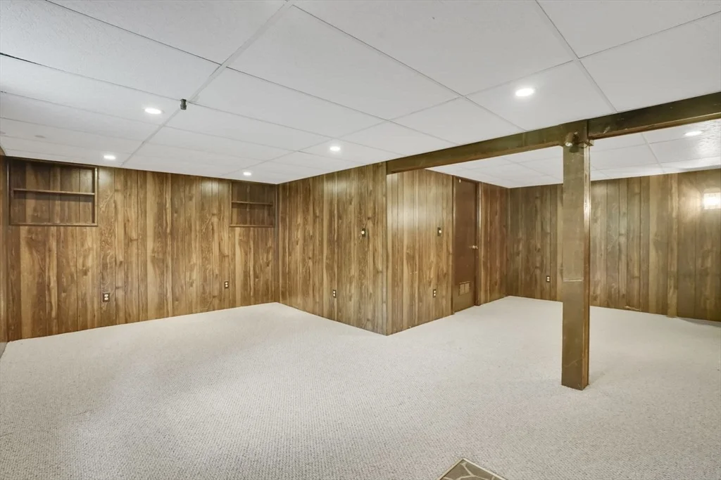 Photo of 6 Garden Ln
