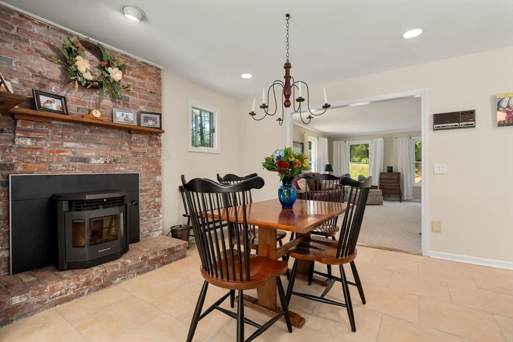 Photo of 180 Loomis Ridge