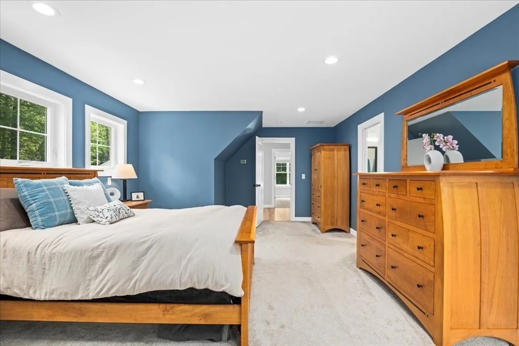 Photo of 86 Lyman Rd