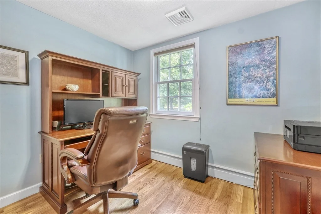 Photo of 186 Conant Road