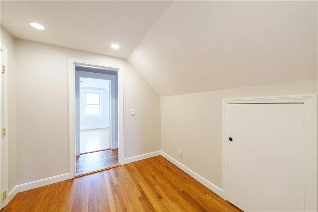 Photo of Unit 2 at 27 Exeter