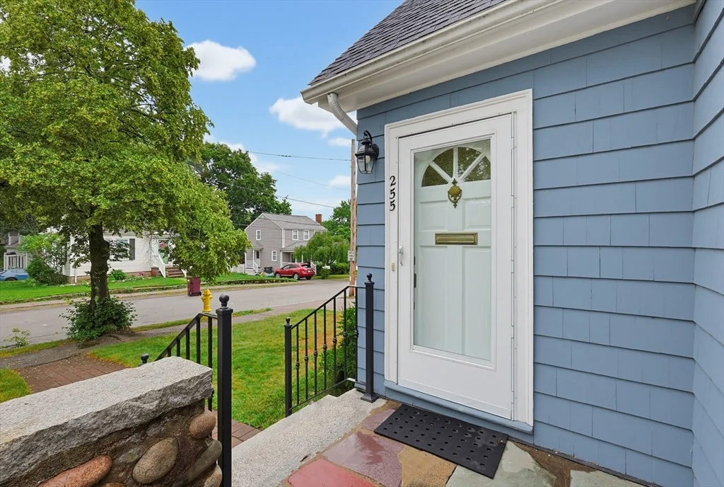 Photo of 255 Madison St