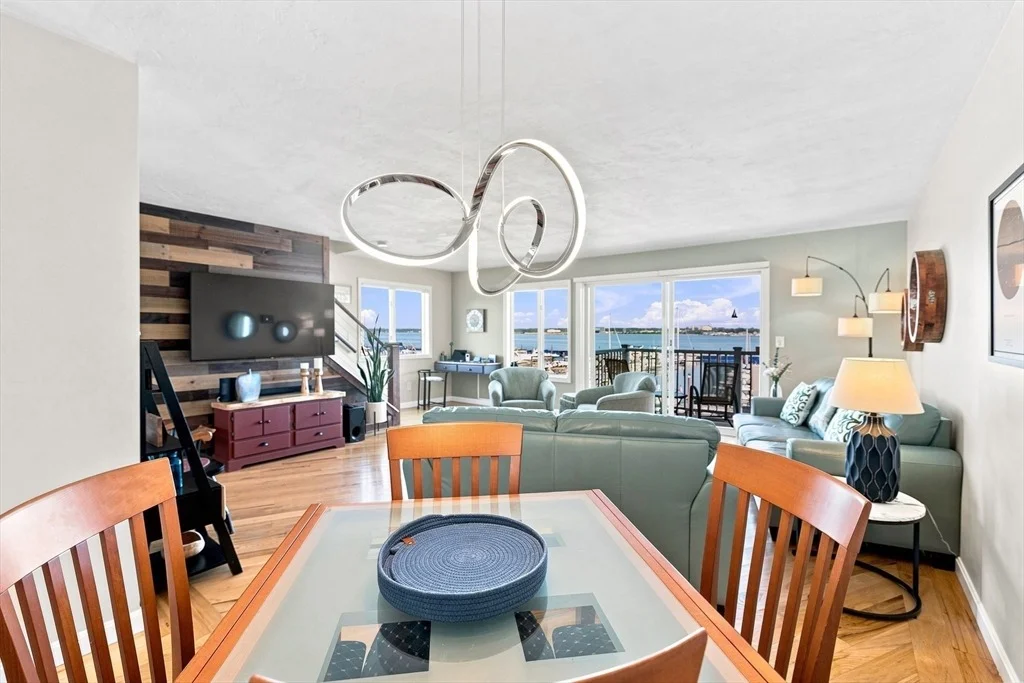 Photo of Unit 1001 at 700 Shore Dr