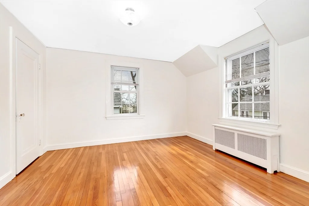 Photo of 39 Pine Ridge Road