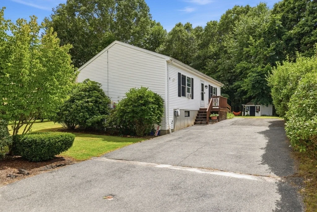 Photo of Unit 92 at 92 Eagle Dr