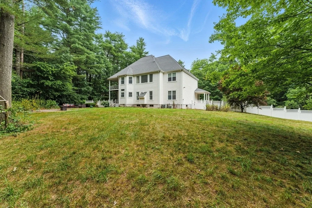 Photo of 7 Morse Dr