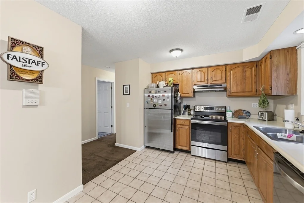 Photo of Unit 2 at 200 Lambert Terrace