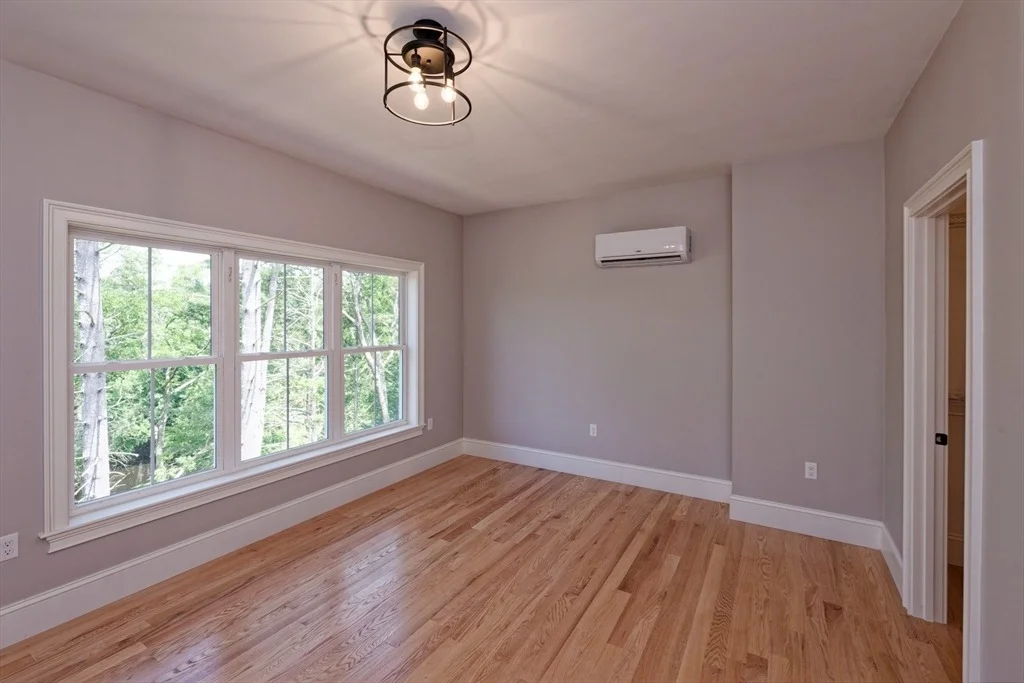Photo of 10 Macarthur Ave