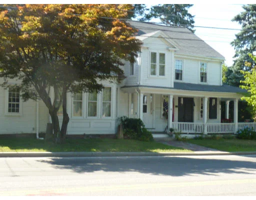 Photo of 41 Bay Road