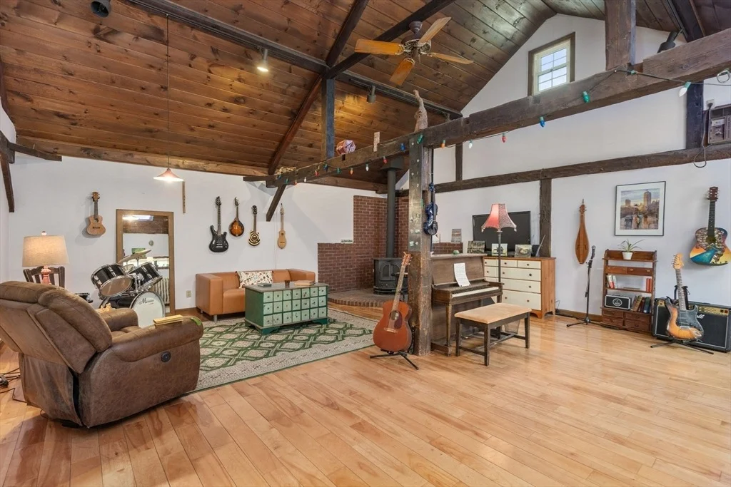 Photo of 187 Mill St