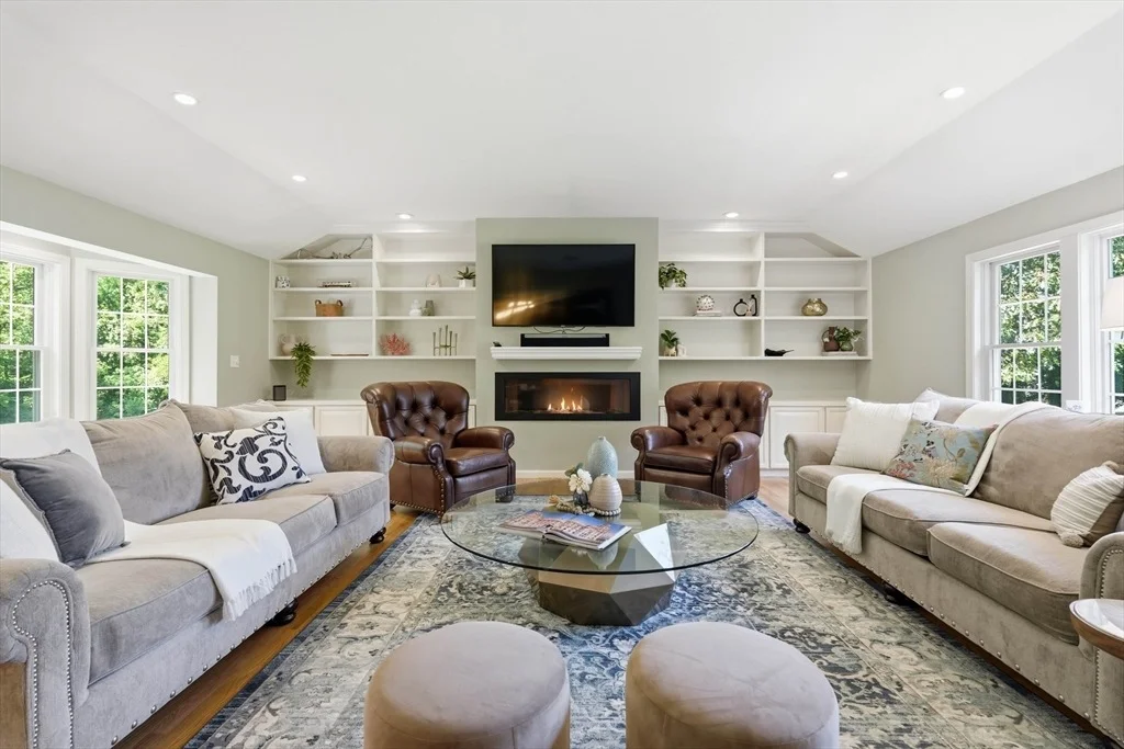 Photo of 267 Beacon