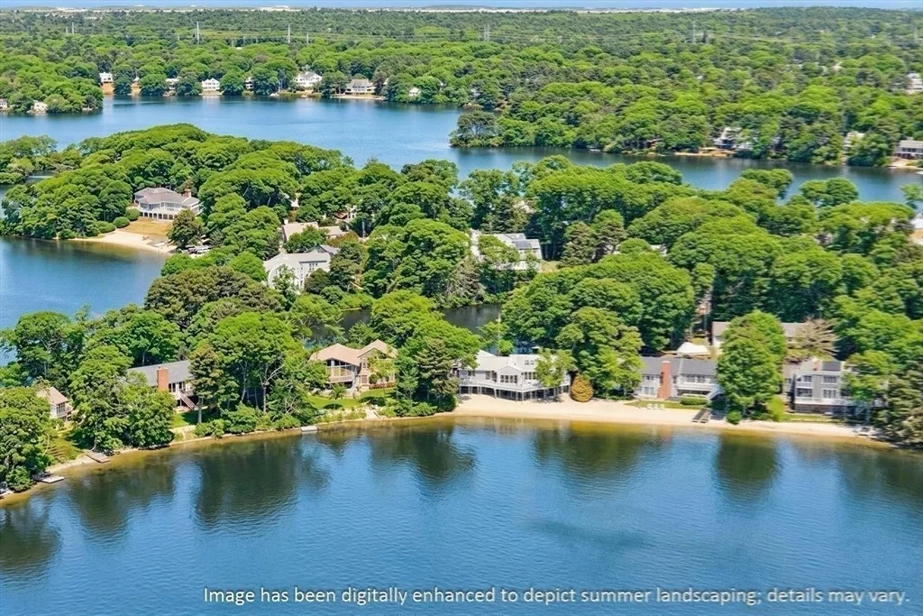 Photo of 357 Lakeside Drive West