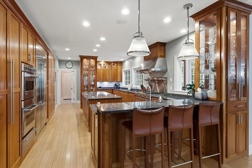 Photo of 70 Warren Ave