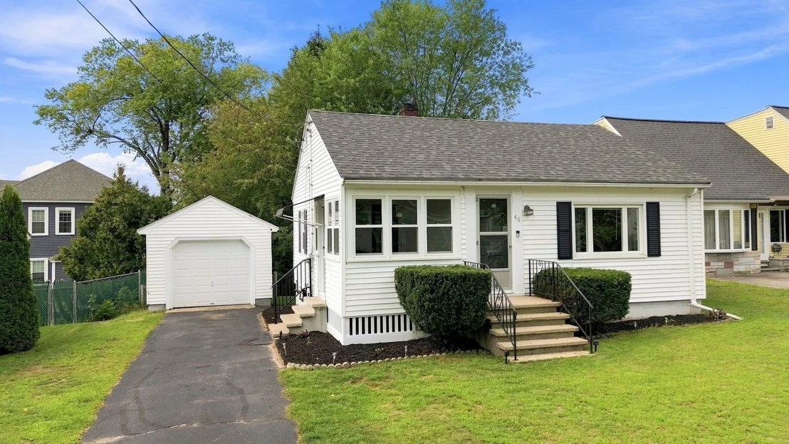 Photo of 46 Lupine Rd