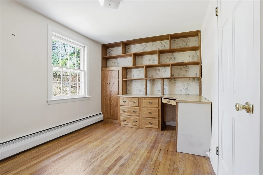 Photo of 76 Alcott St