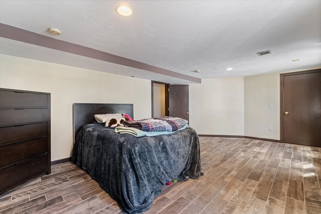Photo of 35 Hickory Dr