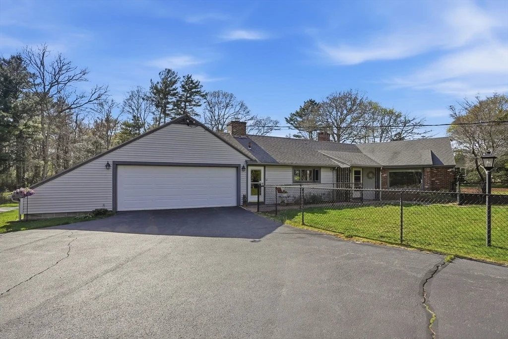 Photo of 234 Converse Rd