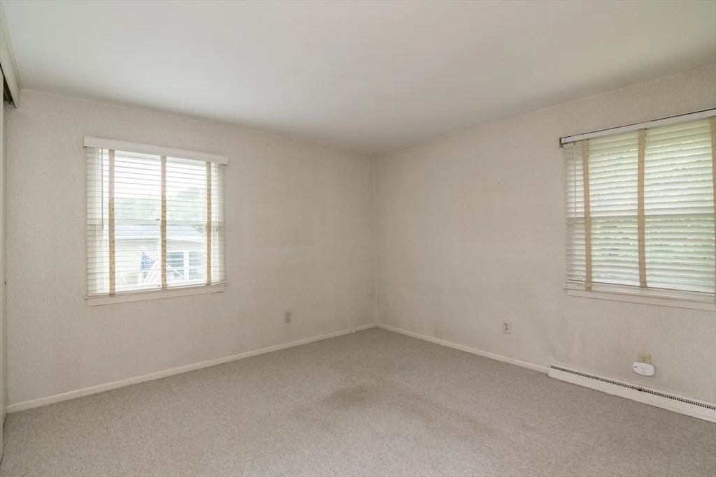 Photo of 41 Oak Rd