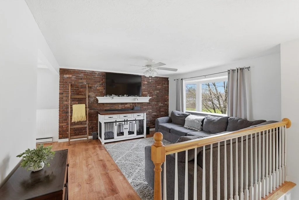 Photo of 11 Duffy Dr
