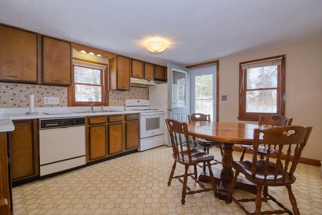 Photo of 41 Taylor Rd