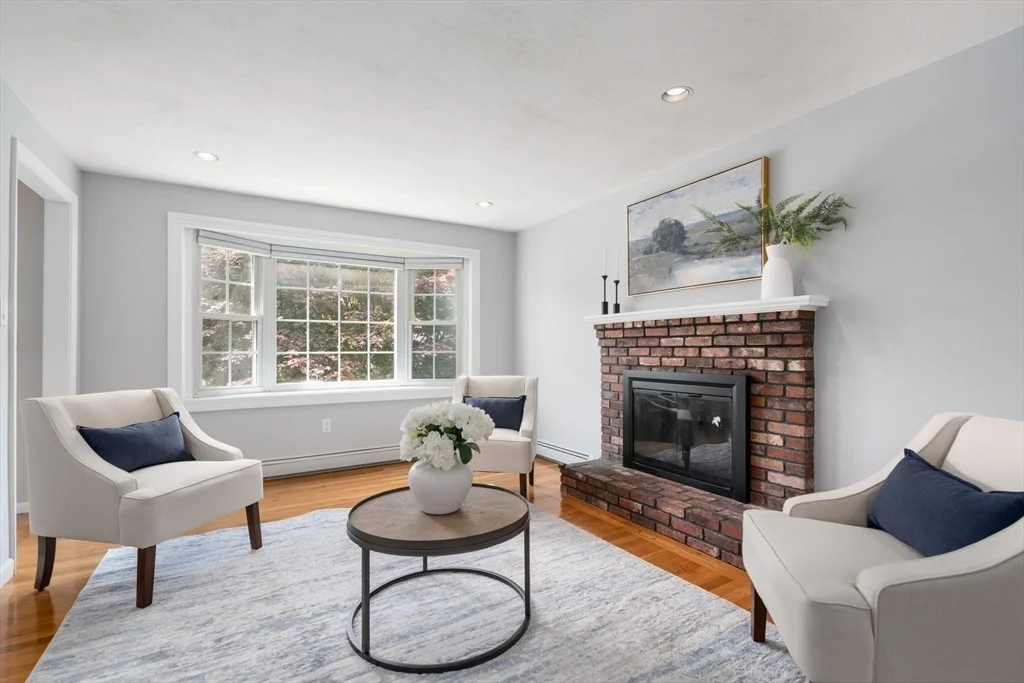 Photo of 11 Foxhill Rd