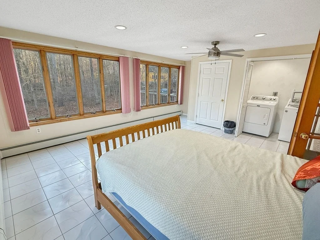 Photo of 8 Cheney