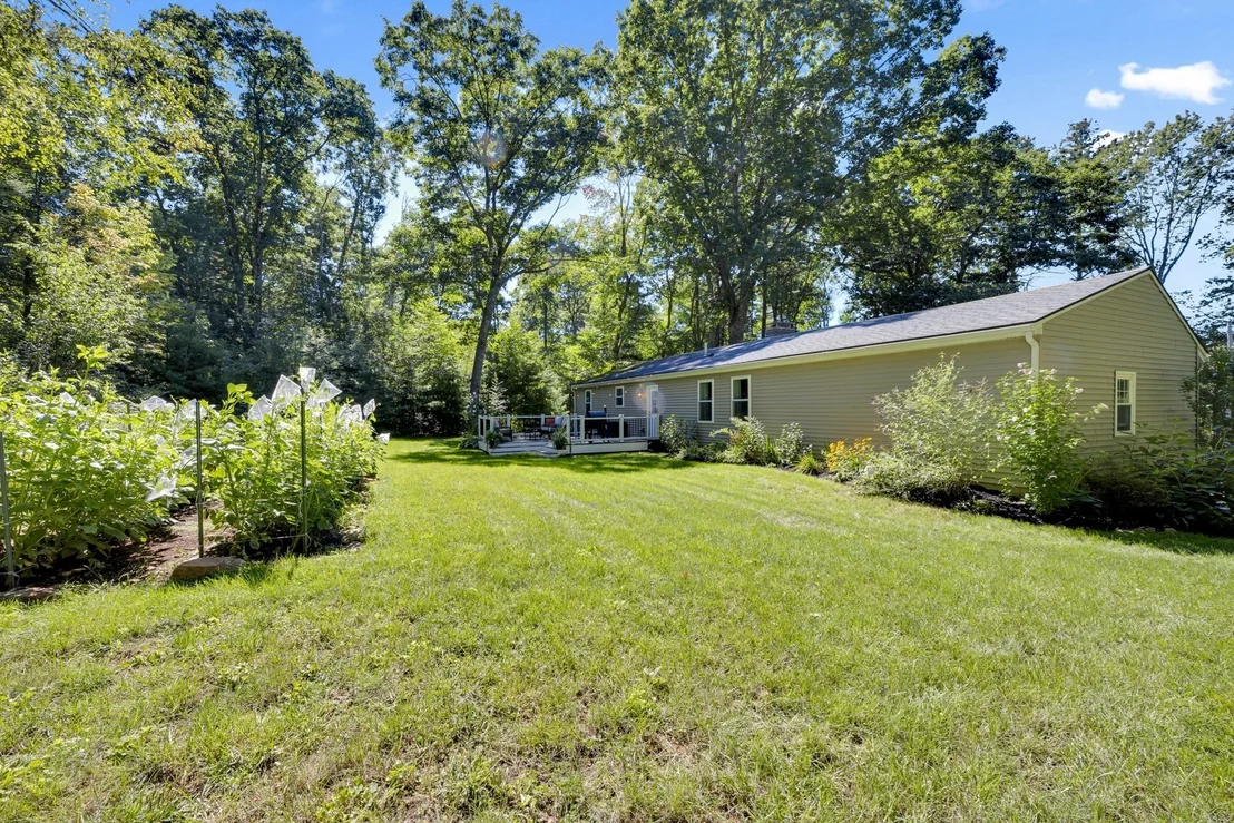 Photo of 6 Barrett Rd