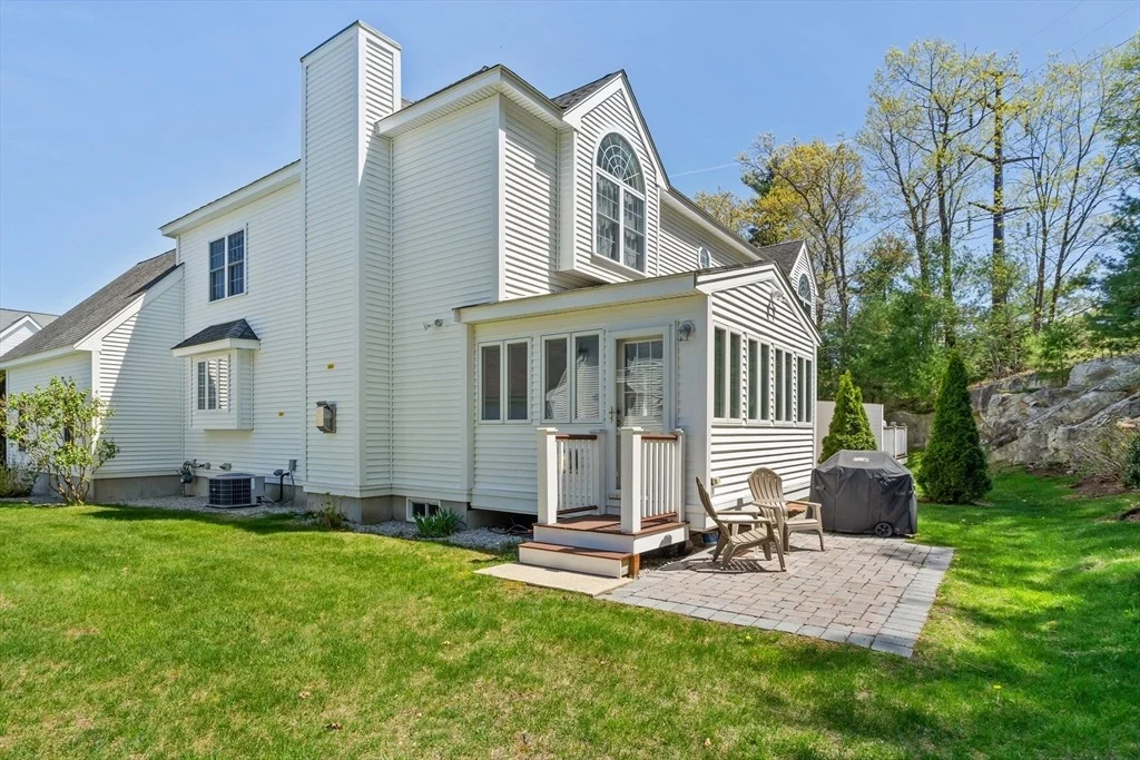 Photo of Unit B at 2 Turtle Hill Road
