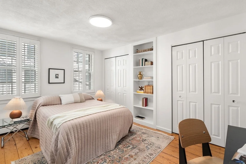 Photo of Unit TH at 22 Shawmut St