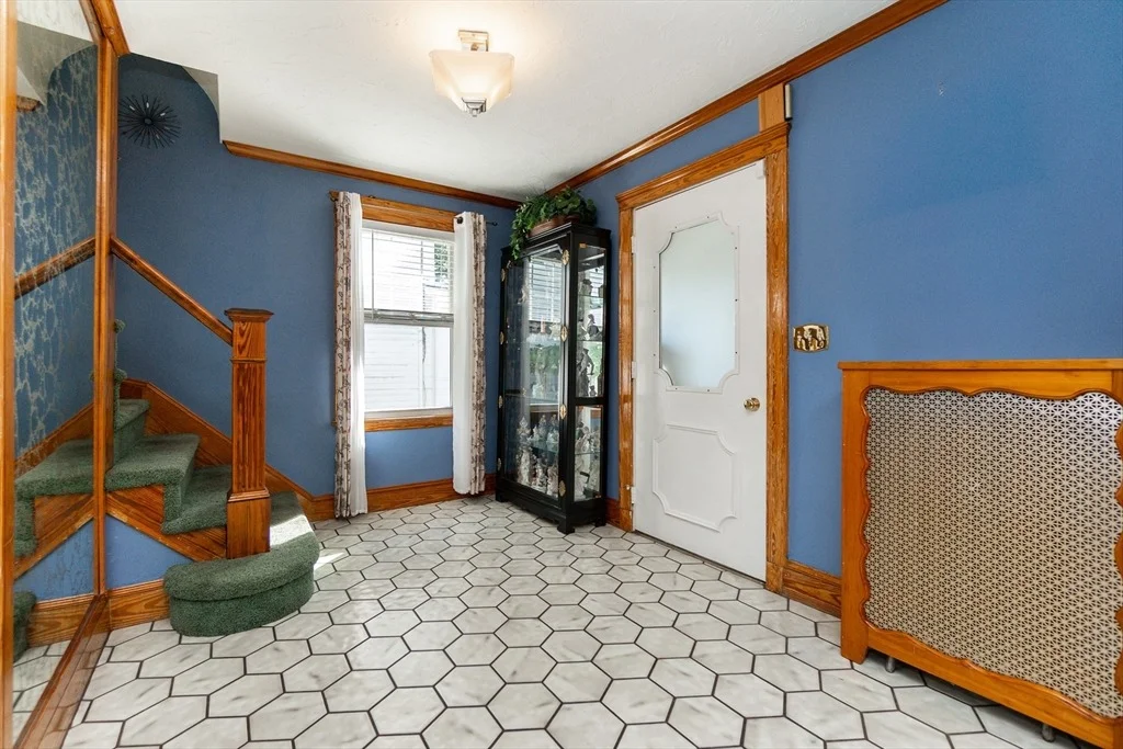 Photo of 140 Phillips St