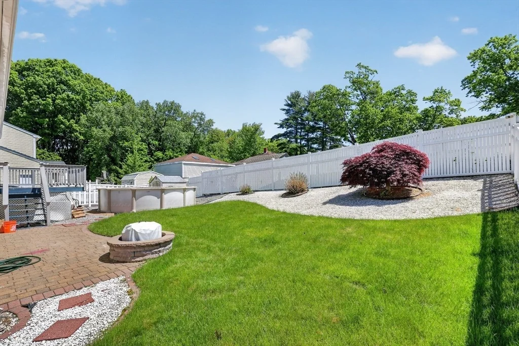 Photo of 3 Oak Leaf Cir