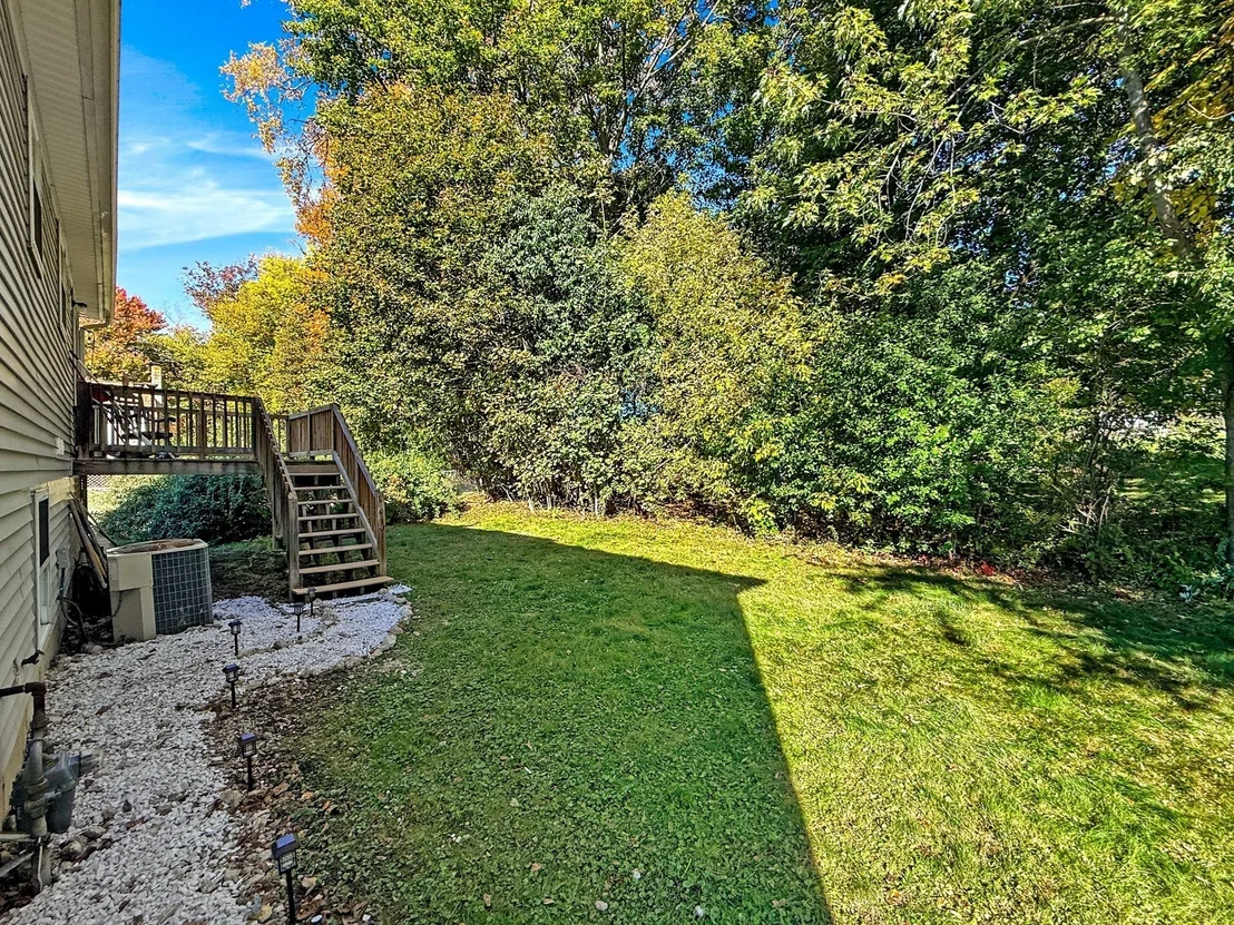 Photo of 23 Iona Ave