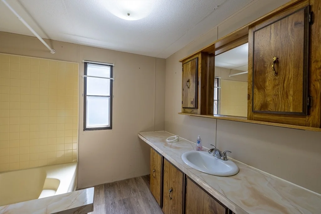 Photo of 131 Pine Ave