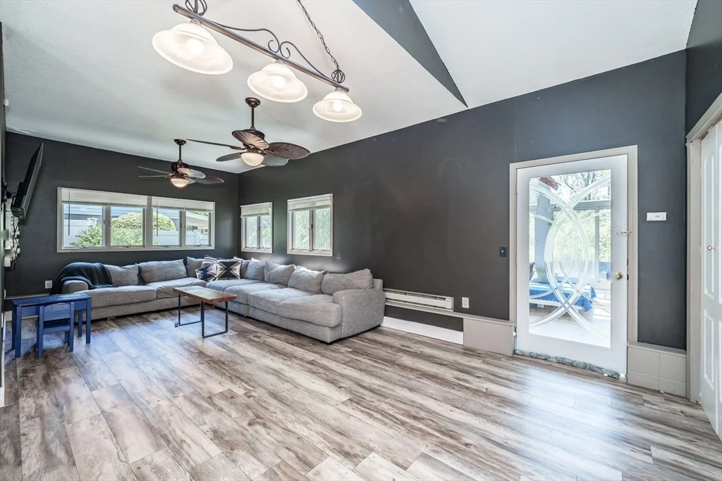 Photo of 57 Parenteau Dr