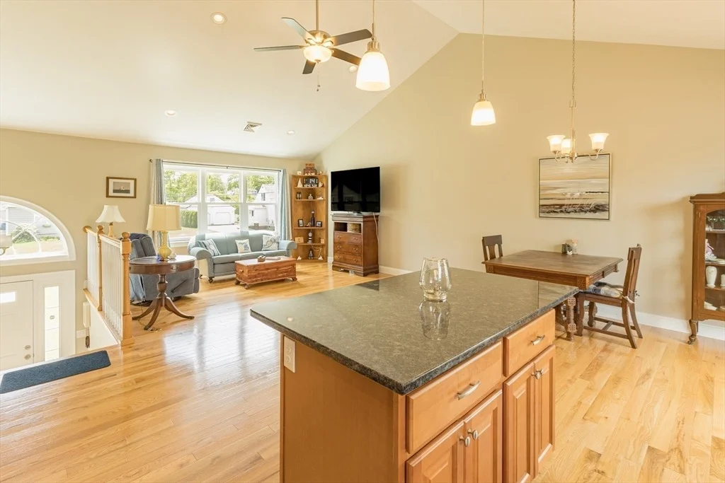 Photo of 1066 Spencer