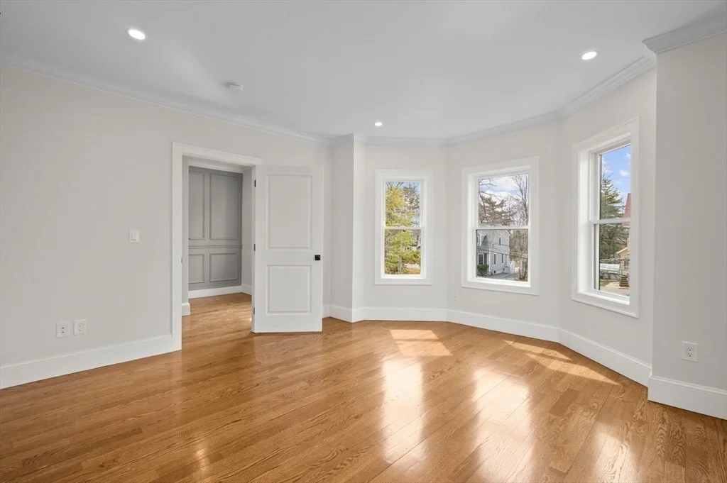 Photo of 14 High Street