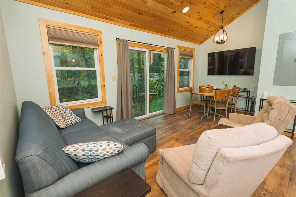 Photo of 20 Rowe Rd