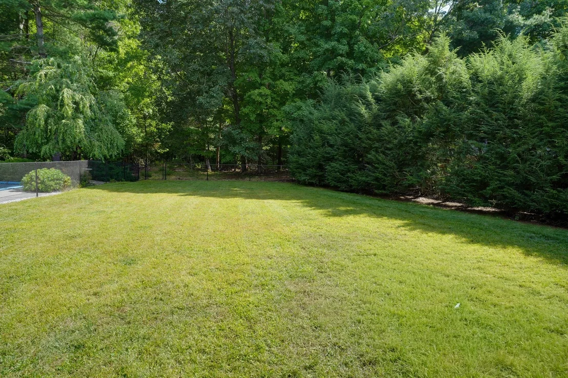 Photo of 5 Carruth Dr