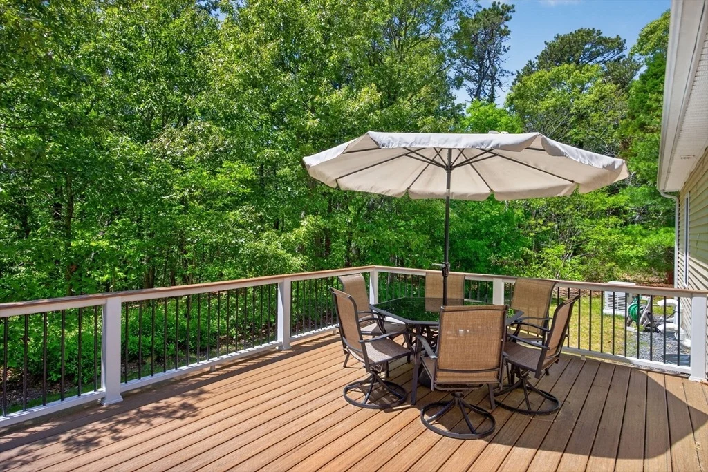 Photo of 98 Leland Rd