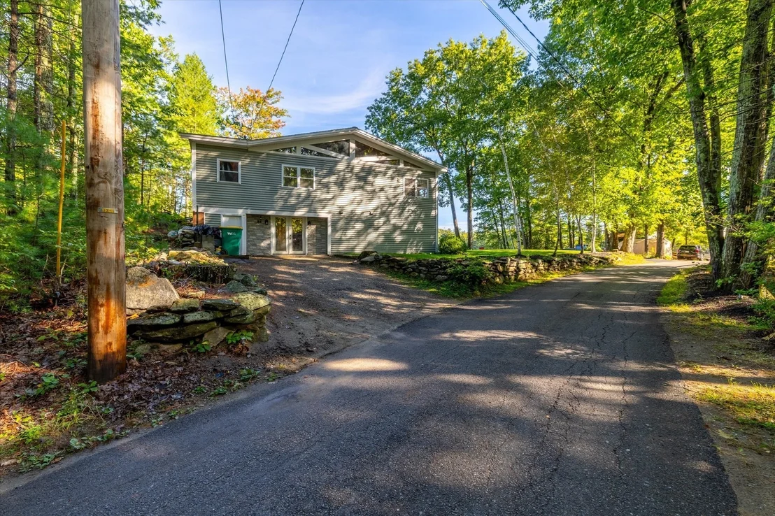 Photo of 14 Edgewood Rd
