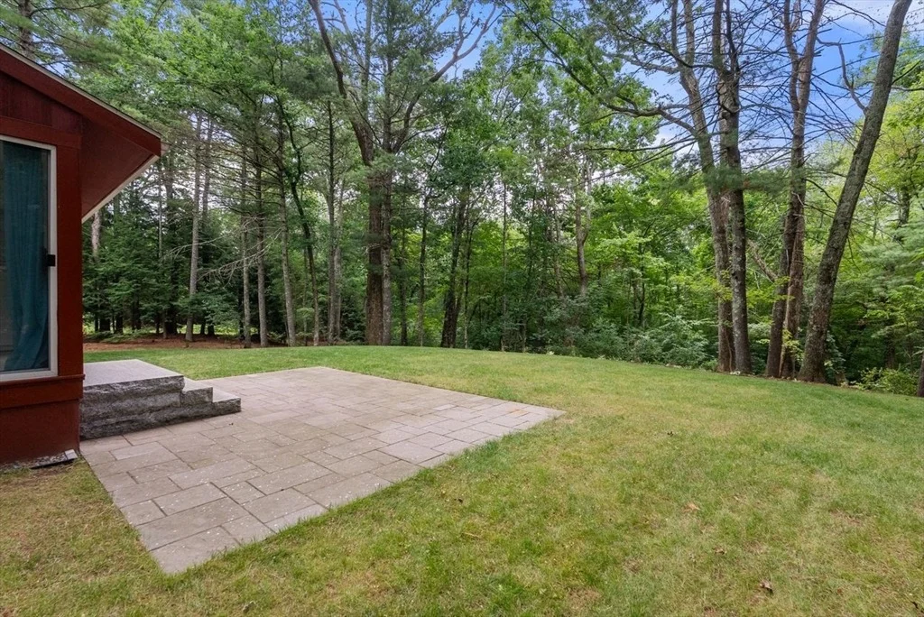 Photo of 25 Meadowbrook Road