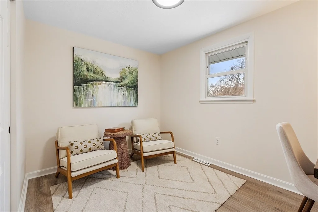 Photo of 3 Fordham Dr