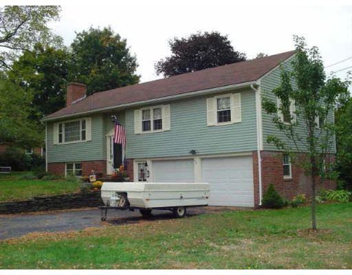 Photo of 2 Crescent Street