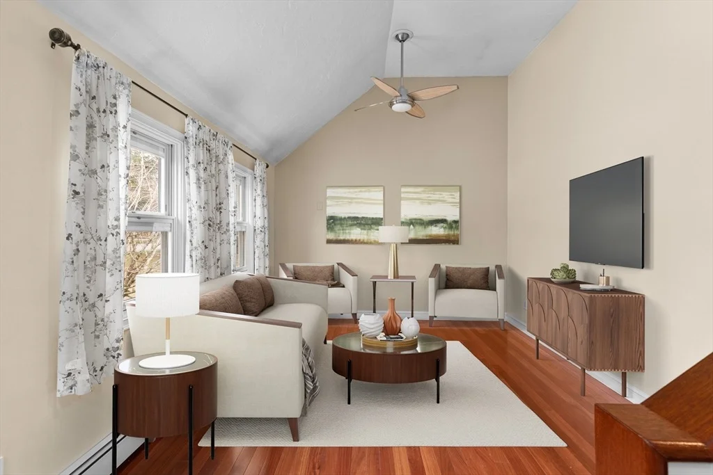 Photo of 1 Dillingham Way