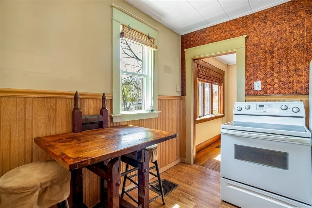 Photo of 101 Euclid St